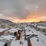 Grand Luxury Penthouse L Stunning View L Balcony * Tromsø