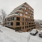 Grand Luxury Penthouse L Stunning View L Balcony *