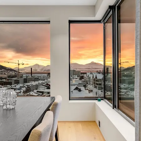 Grand Luxury Penthouse L Stunning View L Balcony Apartamento Tromsø