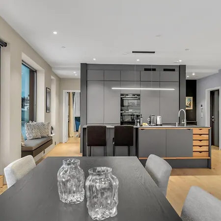 Grand Luxury Penthouse L Stunning View L Balcony *