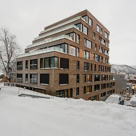 Grand Luxury Penthouse L Stunning View L Balcony * Tromsø