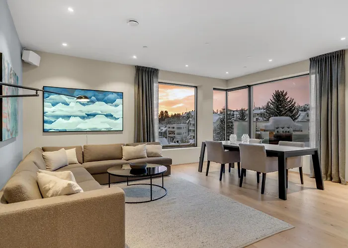 Grand Luxury Penthouse L Stunning View L Balcony Apartamento